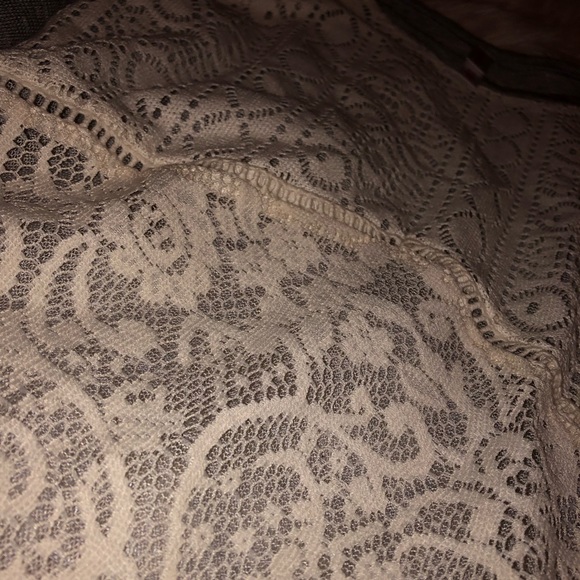 Long sleeve grey lace shirt - Picture 4 of 4